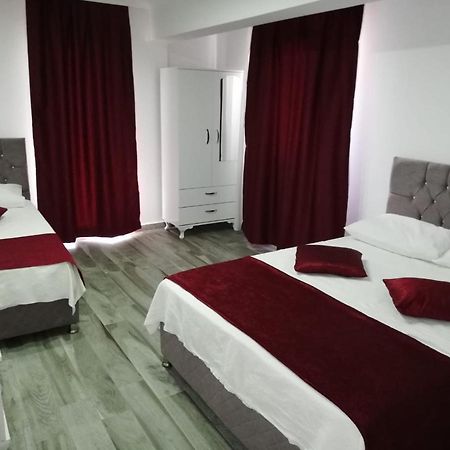 דידים Cicek Apart Otel מראה חיצוני תמונה